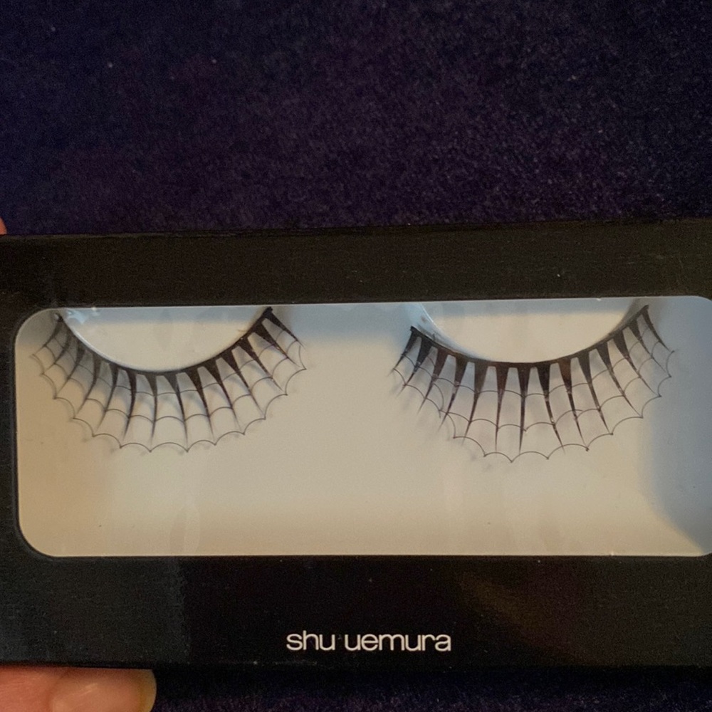 Fancy False Lashes bundle - Picture 6 of 10